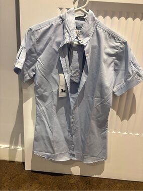 Essentials Light Blue Short-Sleeve Button-Down Shirt - Kids